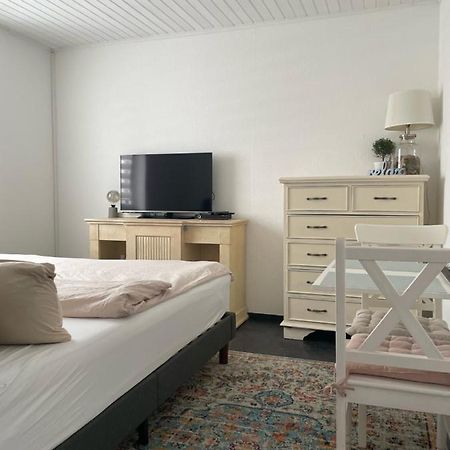 Einliegerwohnung In Taunusstein Bleidenstadt Екстериор снимка